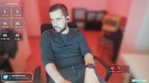 Snapshot of javierduro24 chatting on 02.20.26 javierduro24 online show from 02.20.26