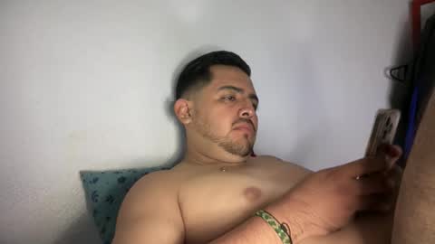 Snapshot of javiermichi chatting on 11.02.25 javiermichi online show from 11.02.25