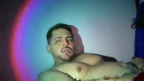 Snapshot of javiermichi chatting on 11.23.25 javiermichi online show from 11.23.25