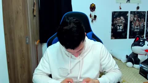 Snapshot of javiersexymann chatting on 12.03.24 Javier online show from 12.03.24