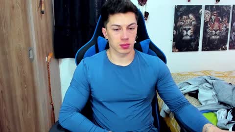 Snapshot of javiersexymann chatting on 12.11.24 Javier online show from 12.11.24