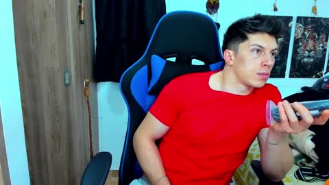 Snapshot of javiersexymann chatting on 01.03.25 Javier online show from 01.03.25