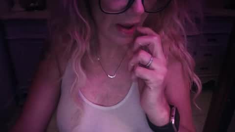 Snapshot of javlovesu chatting on 01.15.26 JAV online show from 01.15.26