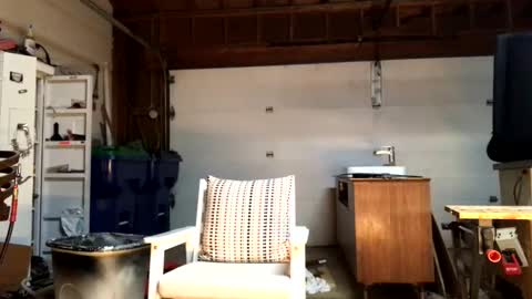 Snapshot of jawssharkparty chatting on 10.06.25 Jaws  online show from 10.06.25