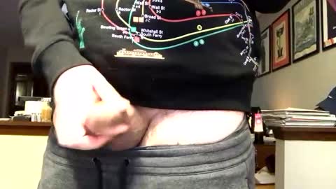 Snapshot of jawssharkparty chatting on 11.04.25 Jaws online show from 11.04.25