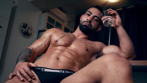 Snapshot of jaxonhunk chatting on 03.03.25 JaxonHunk online show from 03.03.25