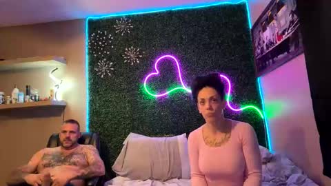 jay_banks0420 online show from 11.24.25