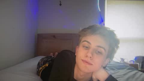 Snapshot of jay_playz chatting on 04.03.26 Jay online show from 04.03.26