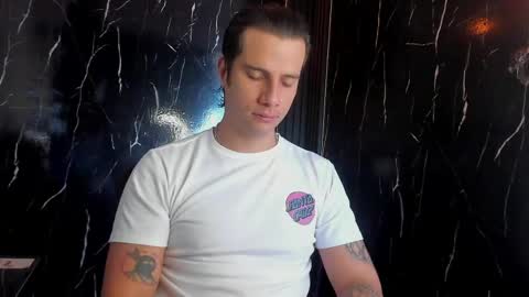 Snapshot of jayalvarrez_ chatting on 05.09.26 Jay Alvarrez online show from 05.09.26