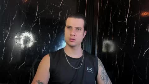 Snapshot of jayalvarrez_ chatting on 05.12.26 Jay Alvarrez online show from 05.12.26