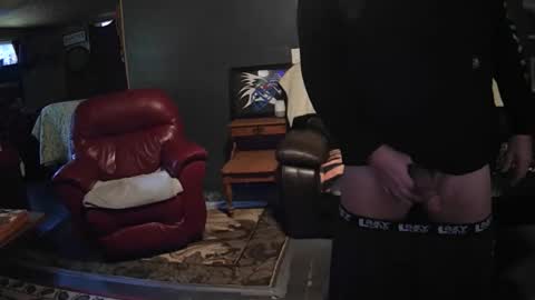 Snapshot of jaycanbefun chatting on 11.14.25 Grand Zaddy or Jay its casual online show from 11.14.25