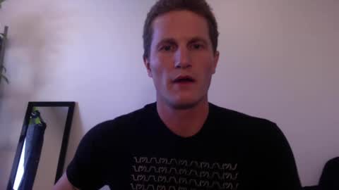 Snapshot of jaycup1989 chatting on 12.01.24 jaycup1989 online show from 12.01.24