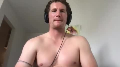 Snapshot of jaycup1989 chatting on 11.01.25 jaycup1989 online show from 11.01.25