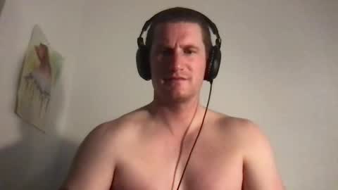 Snapshot of jaycup1989 chatting on 12.21.25 jaycup1989 online show from 12.21.25