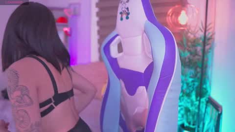 Jayen online show from 09.22.25