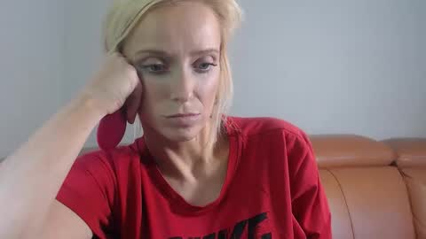 Blondie Queen Jayden online show from 05.28.26