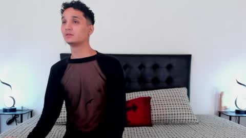 Snapshot of jaylen_and_duke chatting on 02.21.25 Jaylen and duke online show from 02.21.25