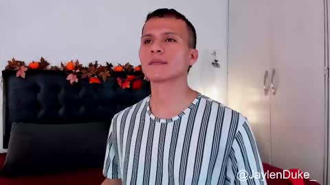 Snapshot of jaylen_and_duke chatting on 10.22.25 Jaylen and duke online show from 10.22.25