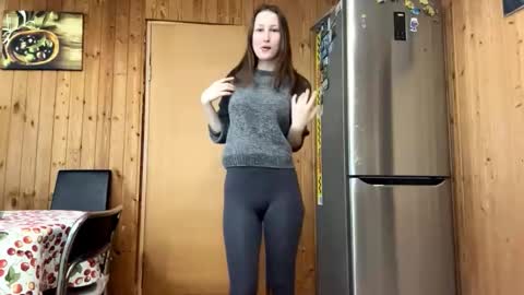 Snapshot of jayneboutros chatting on 12.02.25 Sonya online show from 12.02.25