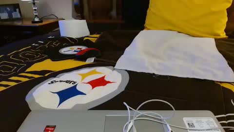 Snapshot of jayscott57 chatting on 12.17.24 Jay online show from 12.17.24