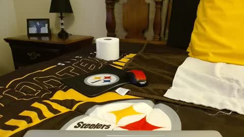 Snapshot of jayscott57 chatting on 10.16.25 Jay online show from 10.16.25