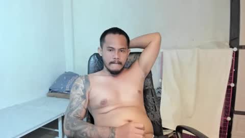 Snapshot of jayson_wick chatting on 12.05.24 Jayson online show from 12.05.24