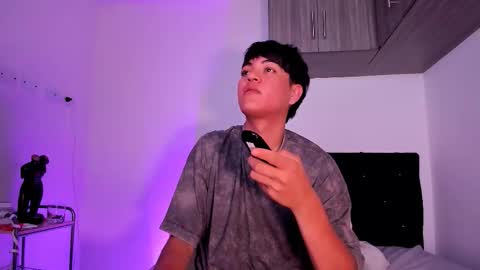 jaythomax online show from 12.14.25