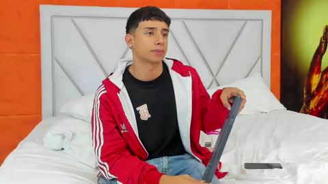 jaze_bradley online show from 03.05.25