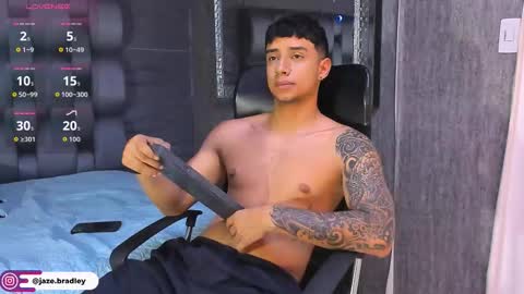 jaze_bradley online show from 10.17.25