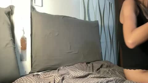 Snapshot of jazh21 chatting on 12.04.25 jash online show from 12.04.25