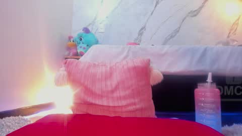 Snapshot of jazlynn_ chatting on 02.10.25 Jaz online show from 02.10.25