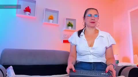 Jazmin online show from 03.19.26