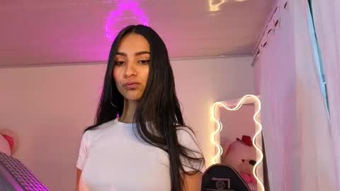 Jazmin  online show from 10.07.25