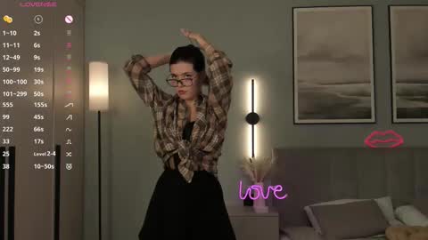 Mira the personal mirage D online show from 09.24.25