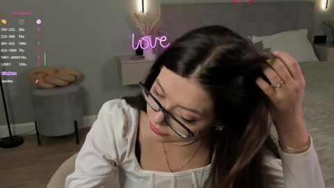 Mira the personal mirage D online show from 10.19.25