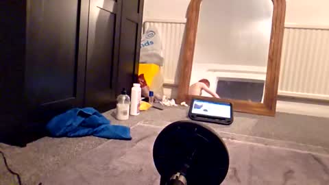 Snapshot of jazminethesissy chatting on 12.17.25 jazminethesissy online show from 12.17.25