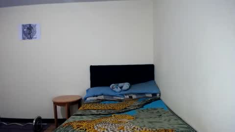 Snapshot of jboy_s chatting on 12.17.24 jboy_s online show from 12.17.24