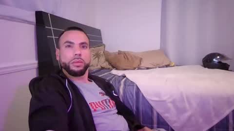 JcMax305 online show from 03.05.25