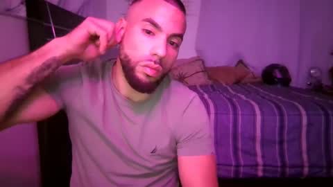 JcMax305 online show from 03.09.25