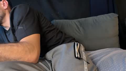 JcMax305 online show from 02.11.26