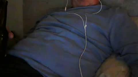 Snapshot of jcor13 chatting on 10.26.25 Jim online show from 10.26.25