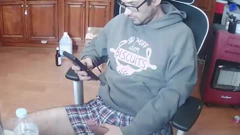 Snapshot of jd19852 chatting on 12.15.25 jd19852 online show from 12.15.25