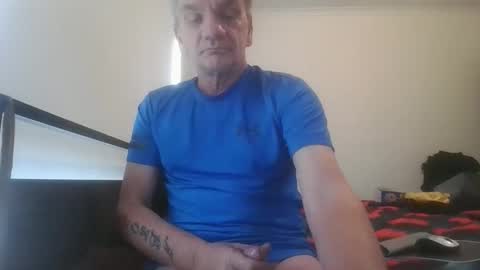 Snapshot of jdsaus chatting on 10.06.25 jdsaus online show from 10.06.25