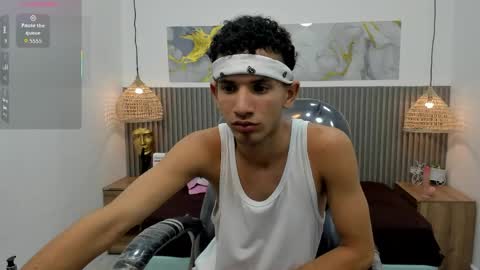 jdwhite18 online show from 04.24.26