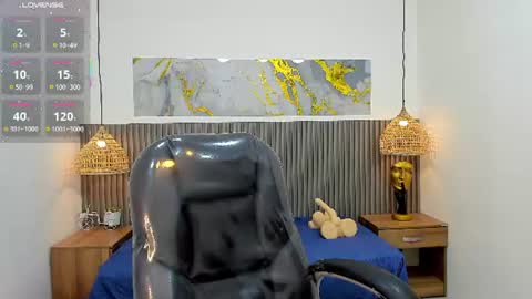 jdwhite18 online show from 07.07.26