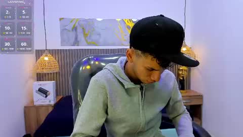 jdwhite18 online show from 07.13.26