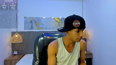 jdwhite18 online show from 08.04.26