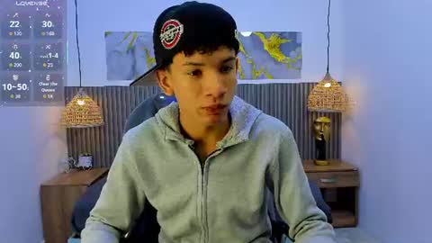 jdwhite18 online show from 08.08.26