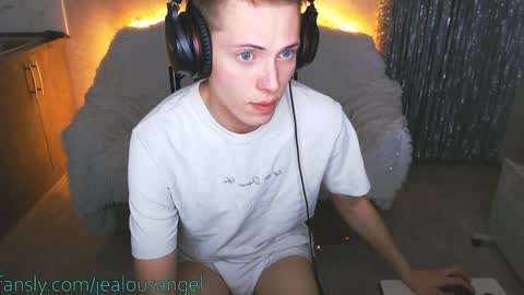 Angel online show from 02.07.25