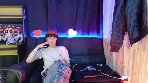 Snapshot of jeam_hot chatting on 02.16.25 jeam_hot online show from 02.16.25